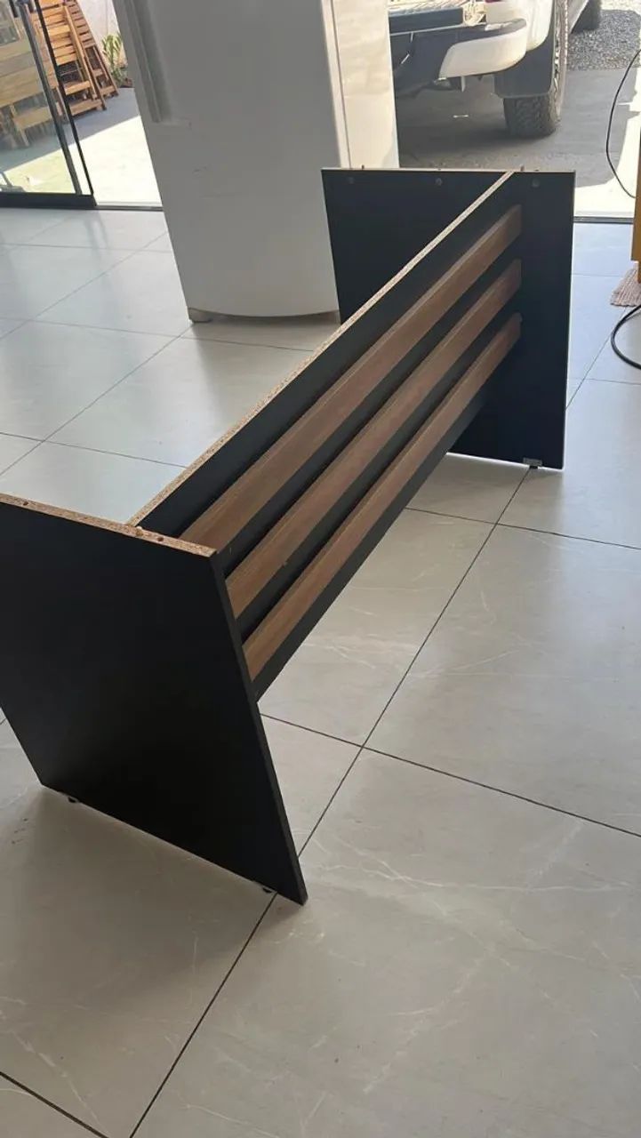 Mesa de Escritório 
