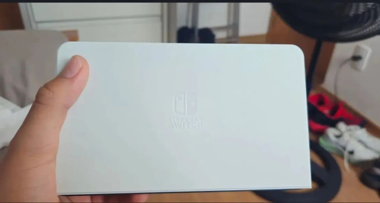 NINTENDO SWITCH OLED EDIÇÃO MARIO KART - Foto 2