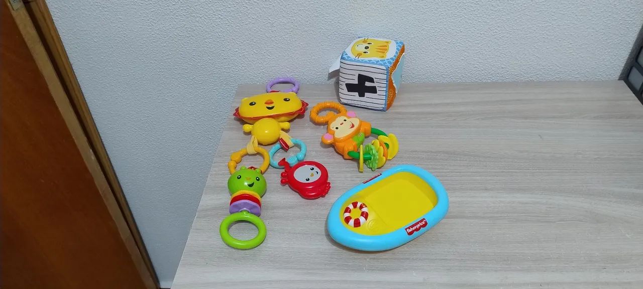 Lote brinquedos Bebê