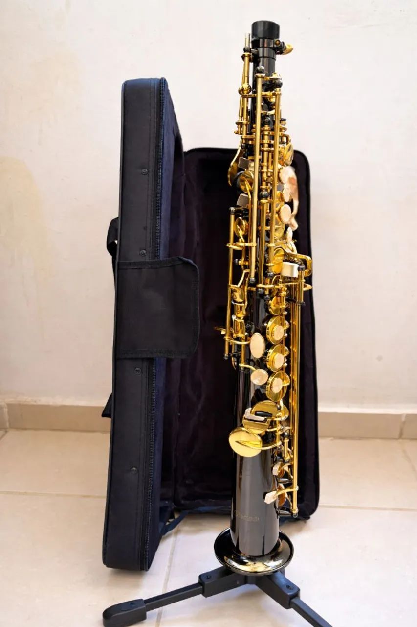 Sax Soprano Black Onix Chaves Douradas Novo - Instrumentos