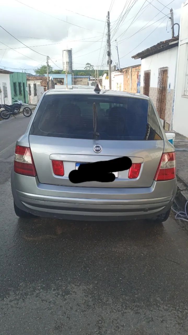 Fiat Stilo 1.8/ 1.8 Connect Flex 8V 5P 2006 - Foto 2