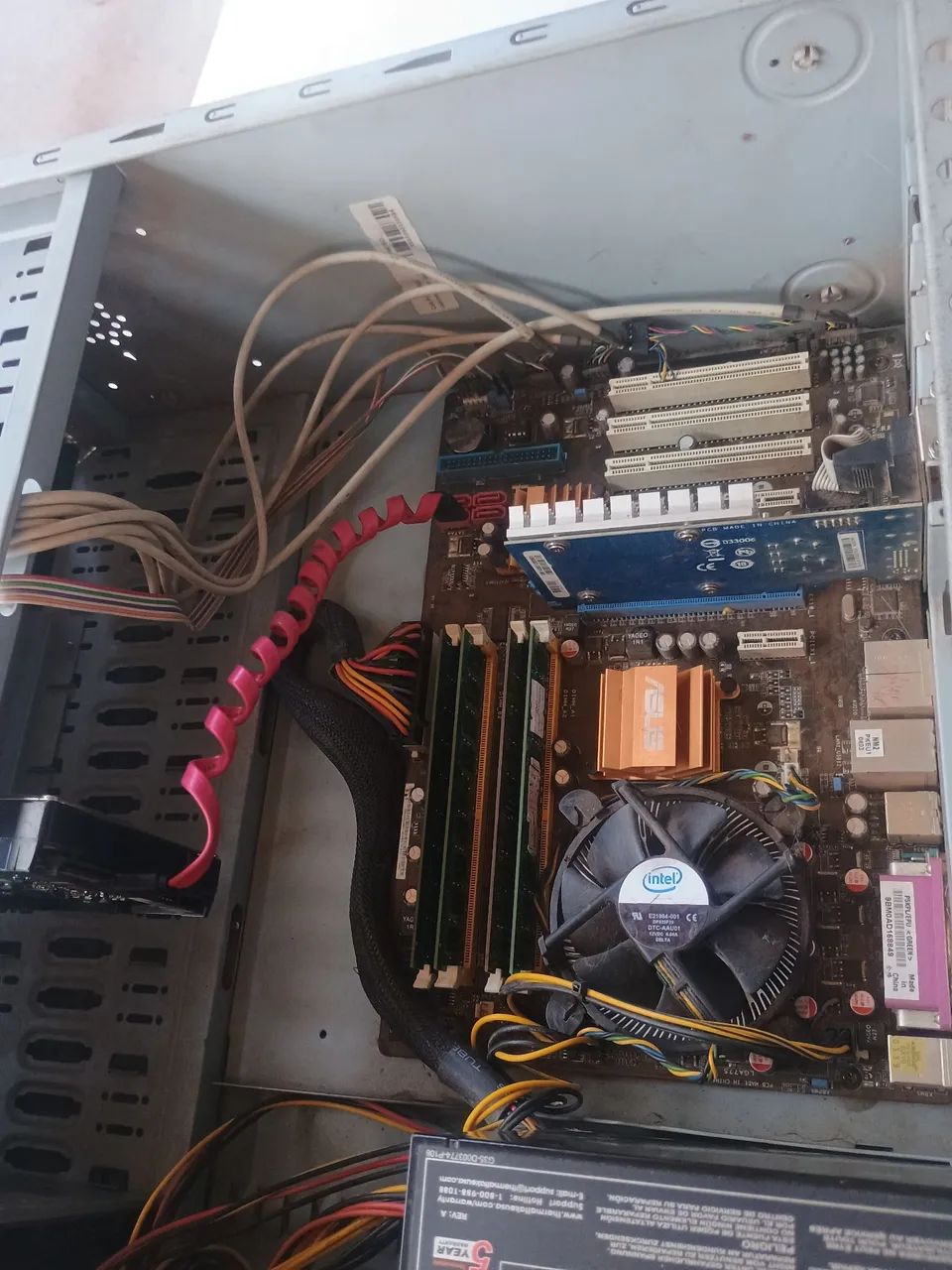 Vendo CPU - Foto 5