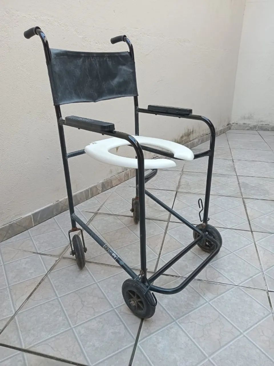 Cadeira Higiênica