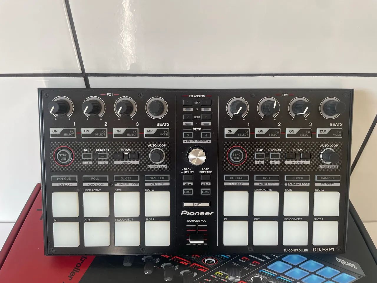 Controladora Pioneer DDJ-SP1