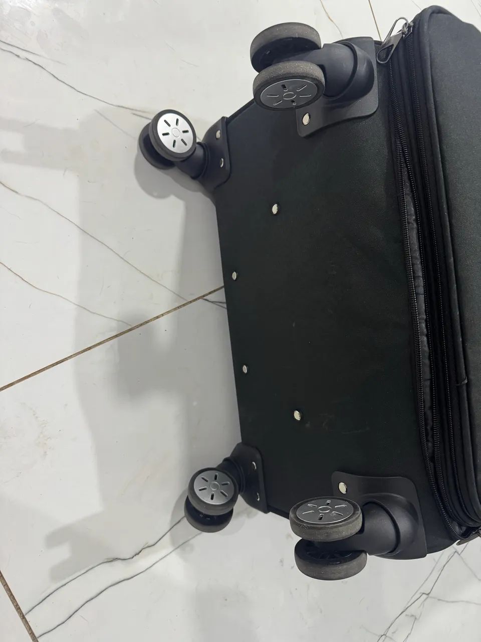 Mala de viagem grande com rodinhas - 80 × 47 × 32 cm - Foto 5