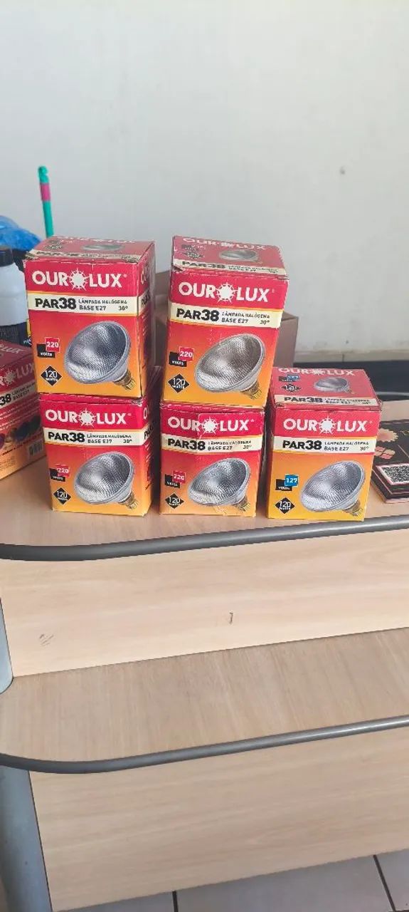 Lote lâmpadas halógenas par 38 ourolux