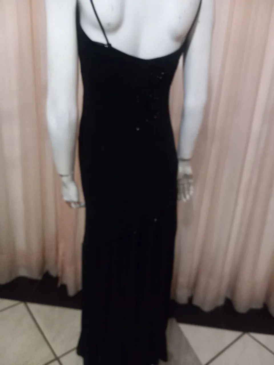 Vendo esse vestido estiloso. - Foto 3