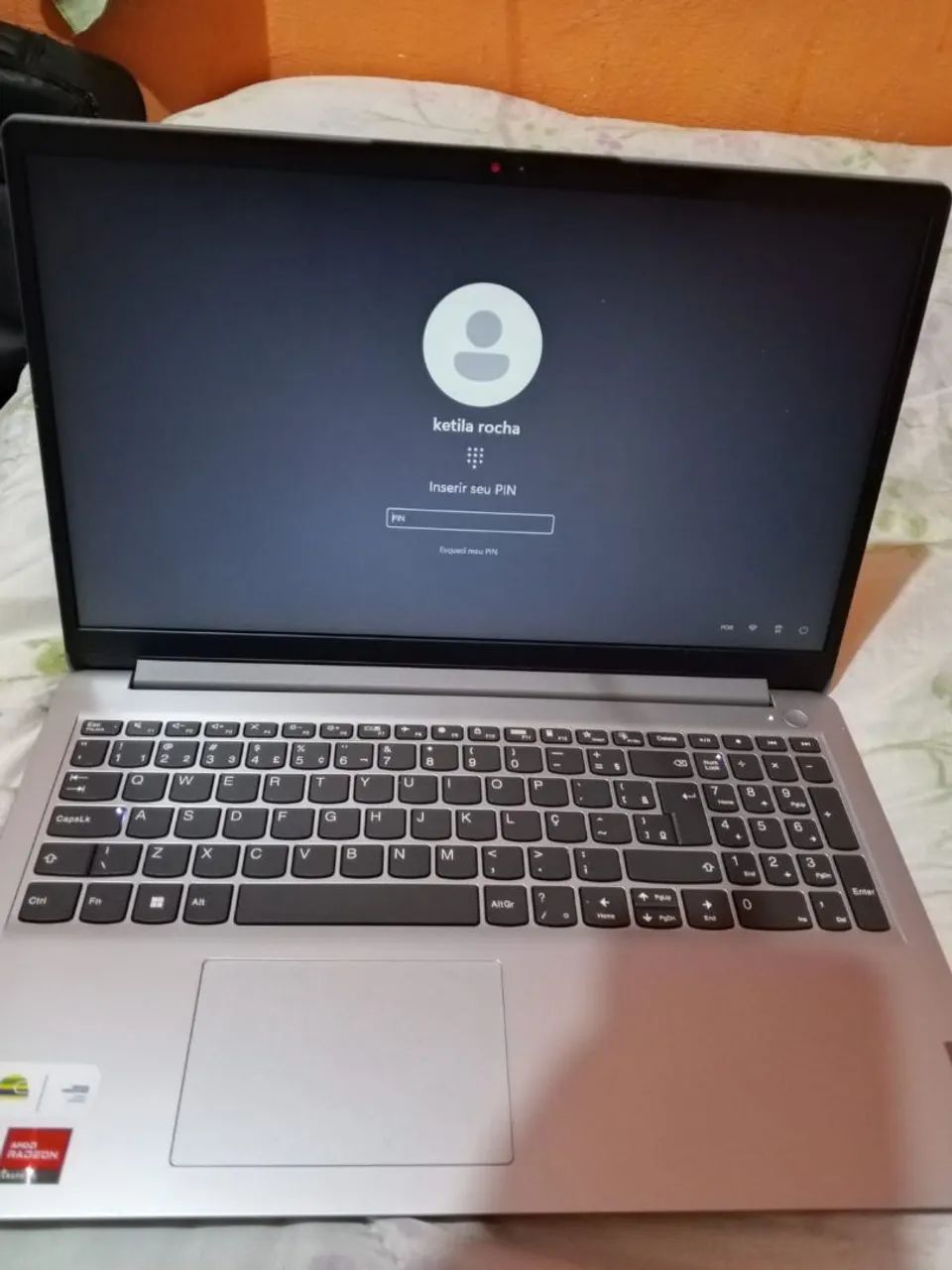 Vendo notebook Lenovo 
