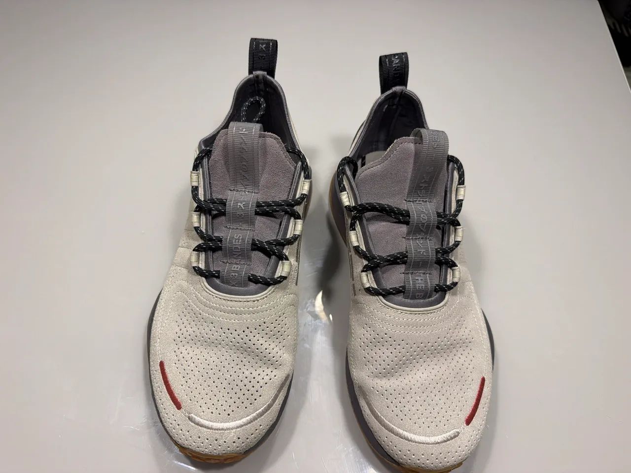 Vendo tênis adidas original pouquíssimo uso  - Foto 3