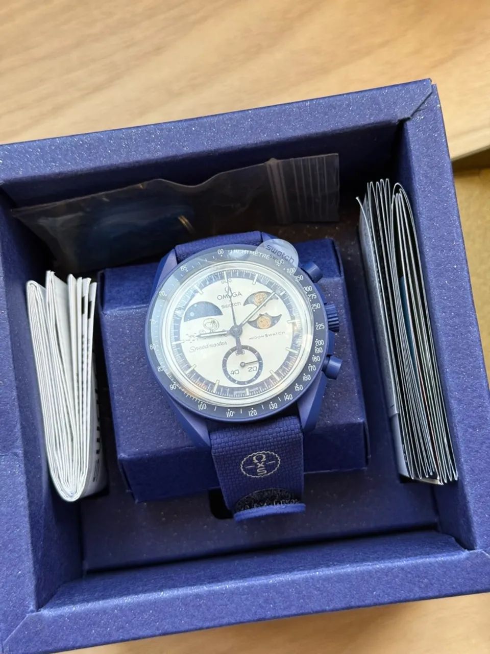 Omega x Swatch - Moonswatch - Mission To Earthphase - Moonshine