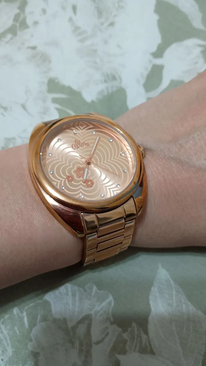Relógio Allora dourado 