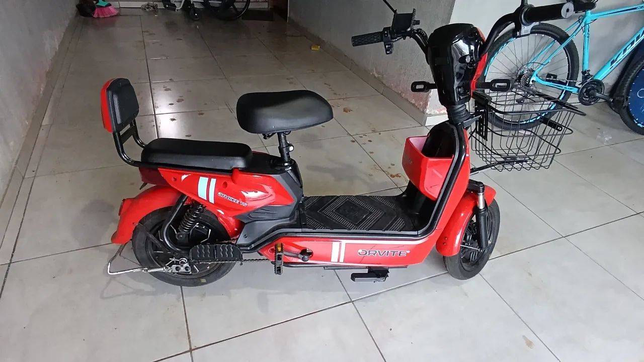 Bicicleta elétrica com Bluetooth alarme presença 48v