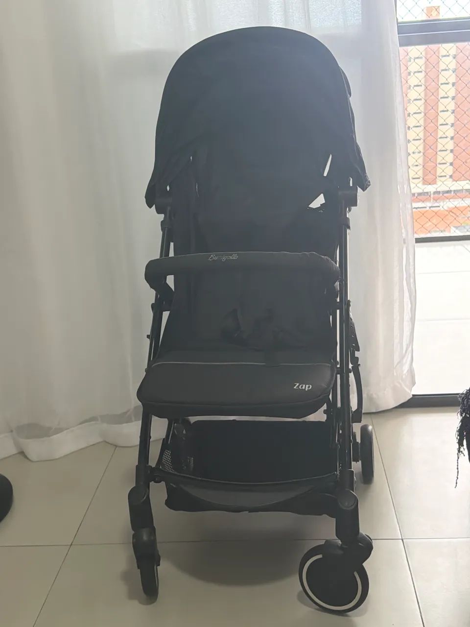 Vendo carrinho de bebê Burigotto zap - Foto 5