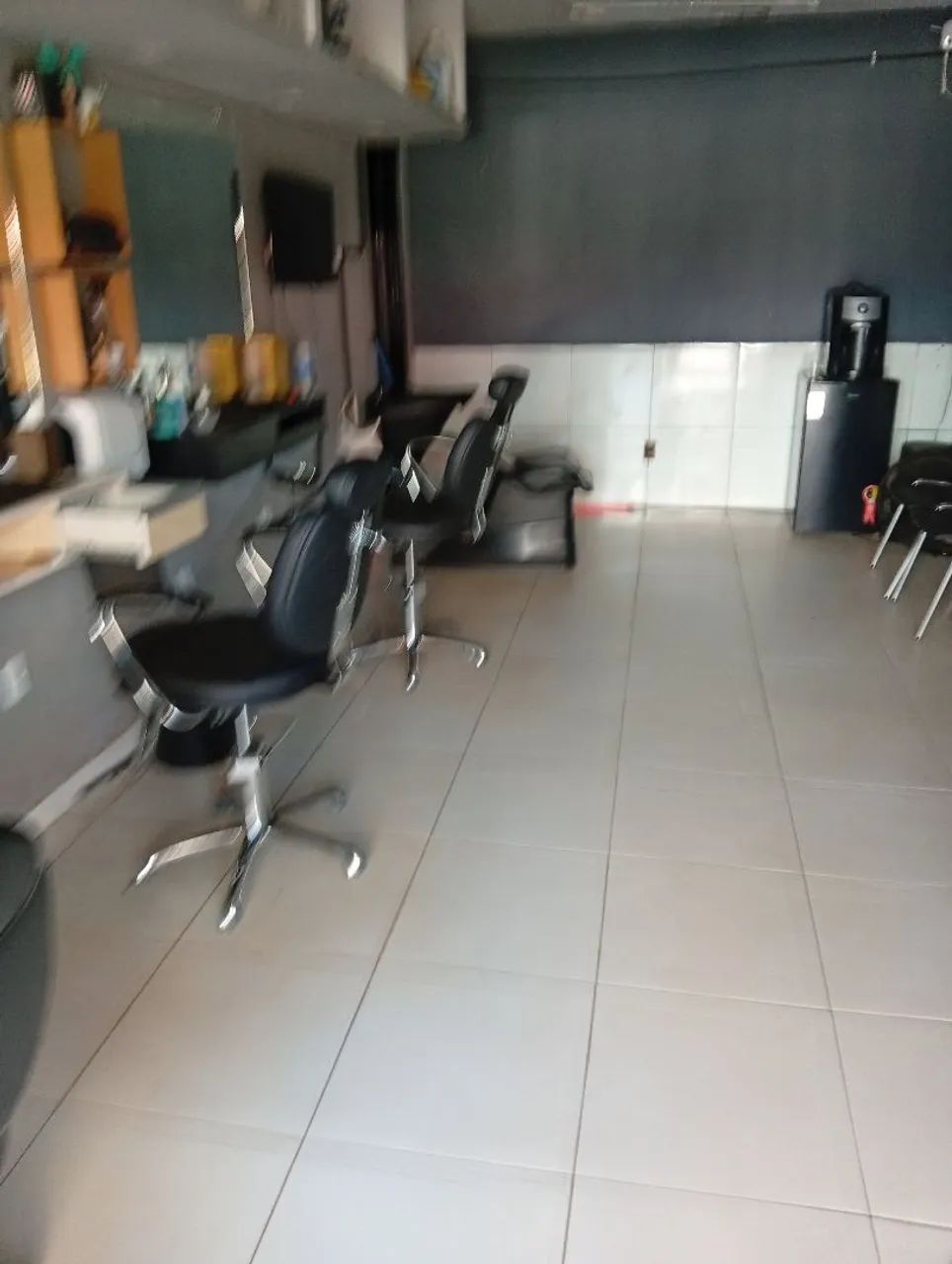 Barbearia completa a venda entra e trabalha  - Foto 3