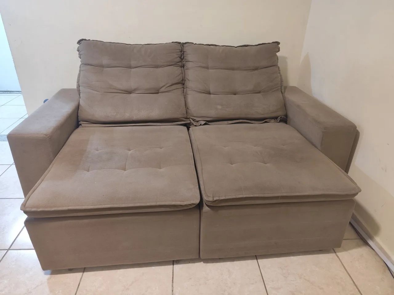 Sofá retrátil reclinável  - Foto 4
