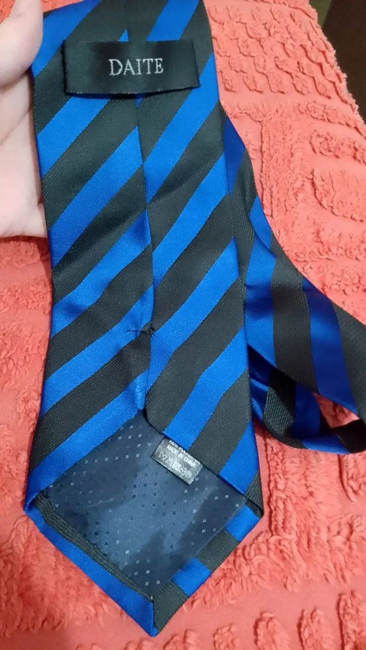 Gravata azul listrada marca DAITE - Foto 3