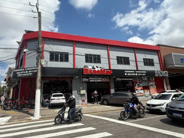 BANCO DE COURO PERSONALIZADO E INSTALADO - Foto 2