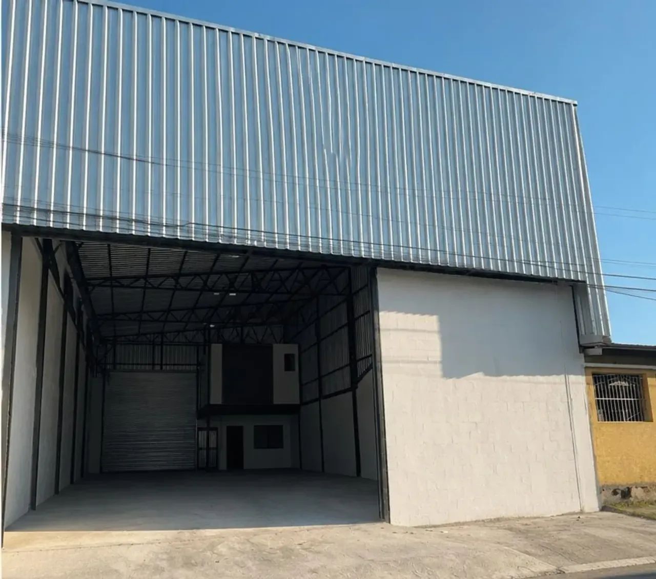 Alugo Galpão na Cidade Nova (Cruzeiro) com 300 m2 - Foto 3