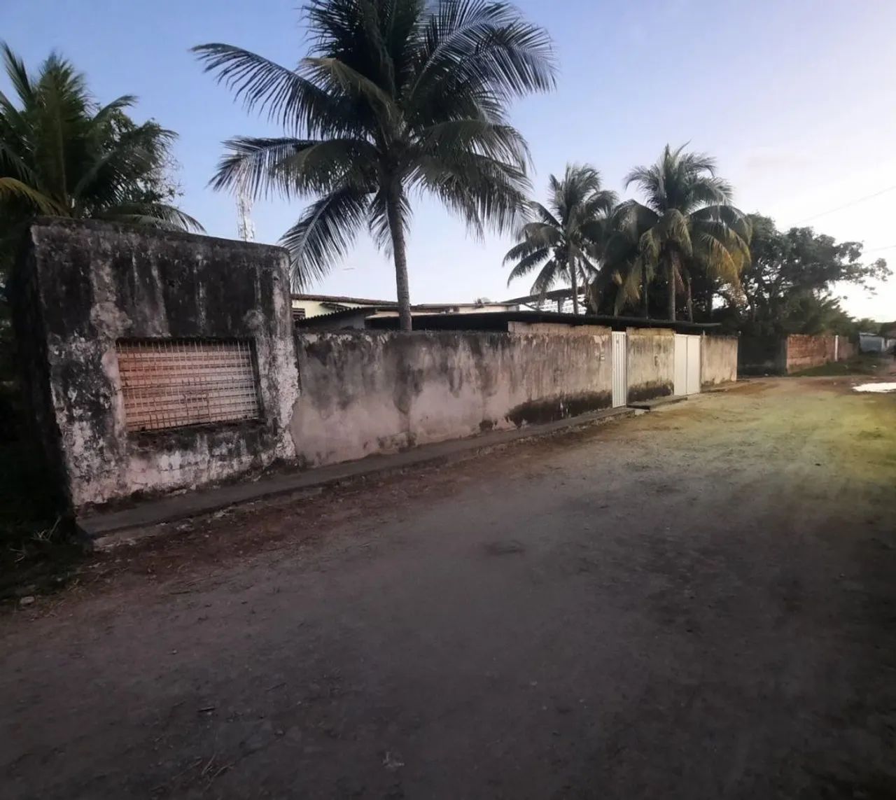 Alugo Casa em SOTAVE 