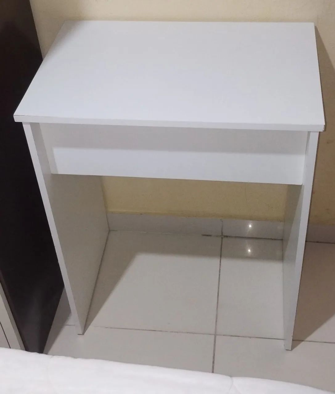 Mesa de estudo pequena  - Foto 2