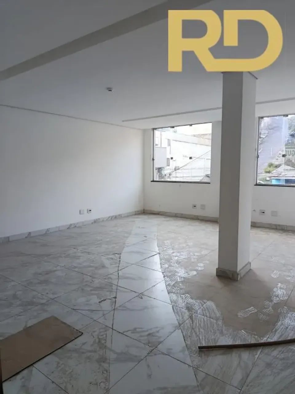 Sala Comercial no bairro Goiânia| Ótima Visibilidade! - Foto 3