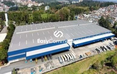 Galpão 6.297 m² com 8 docas em Osasco