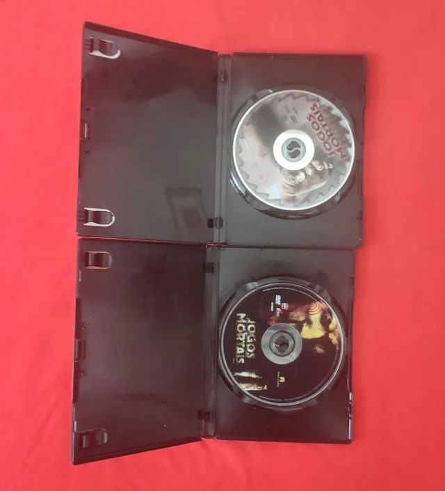 Filme Jogos Mortais 1 e 2 com luva - Foto 5