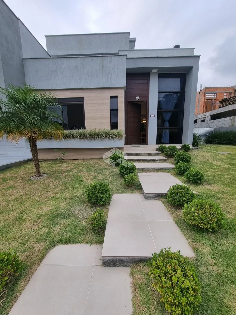 Casa em Condominio Fechado com 4 quartos na Cachoeira do Bom Jesus - Foto 2