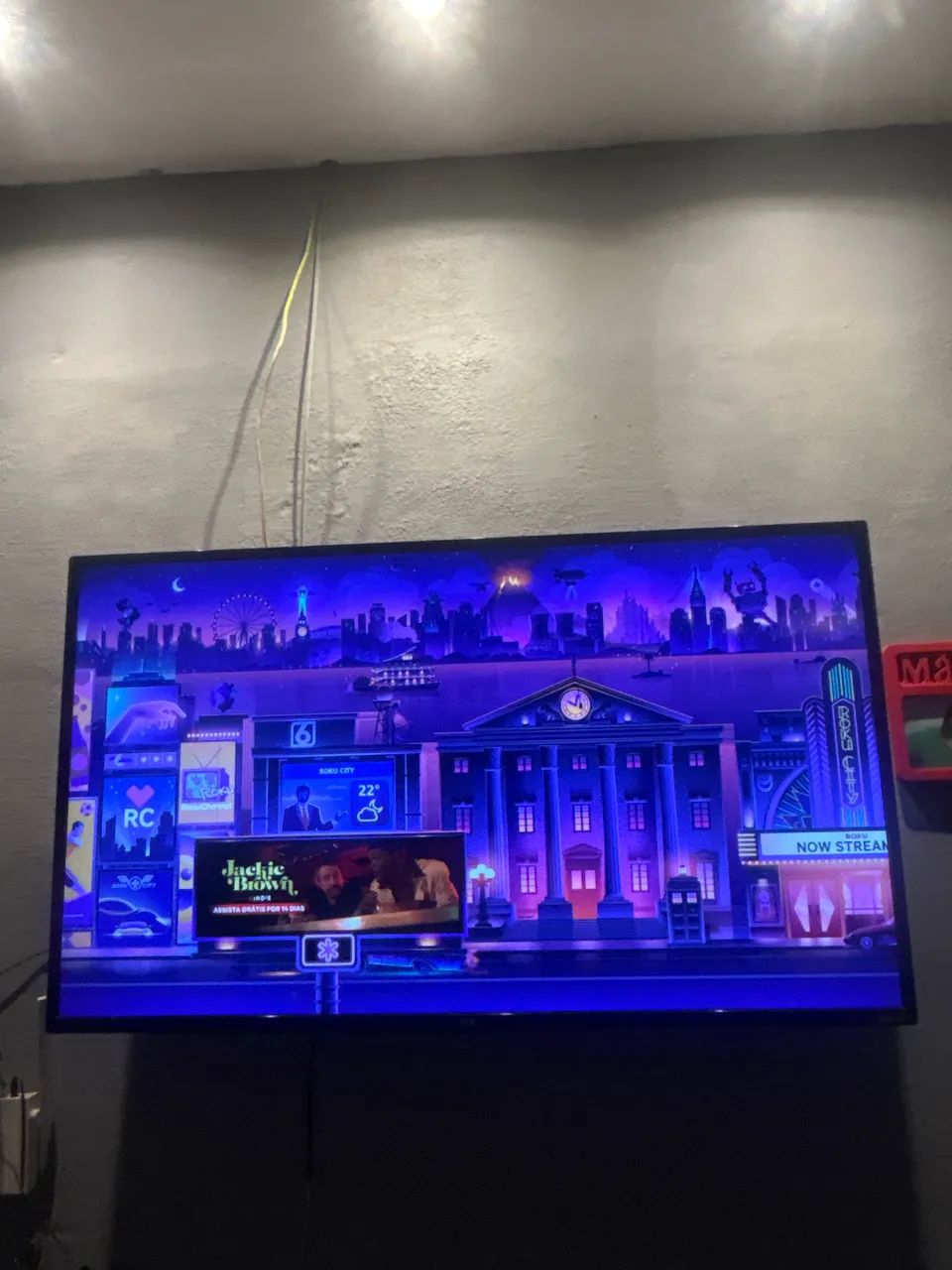 Tv AOC 43 polegadas Roku Tv  - Foto 4