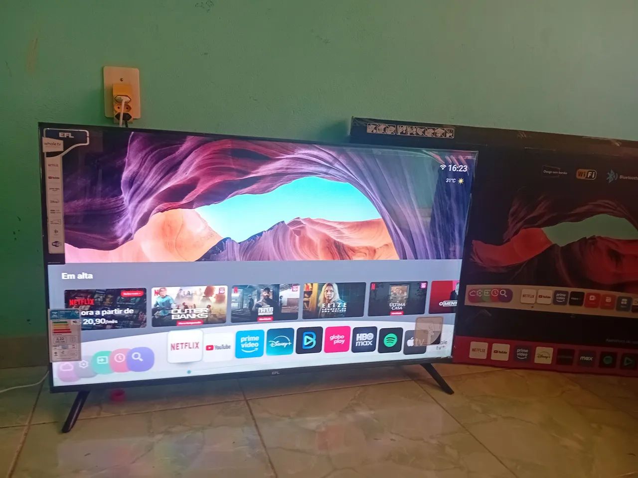 Vende-se TV 43 nova na caixa comprada  ontem  na bemol  - Foto 5