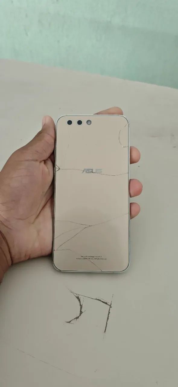 Telefone da Asus - Foto 4