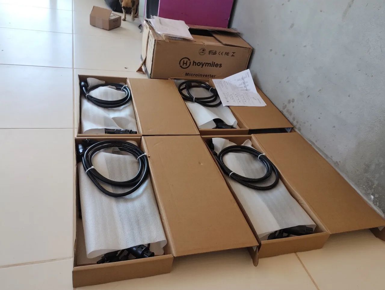 Micro inversor hoymiles MI-1500.4 - Foto 3
