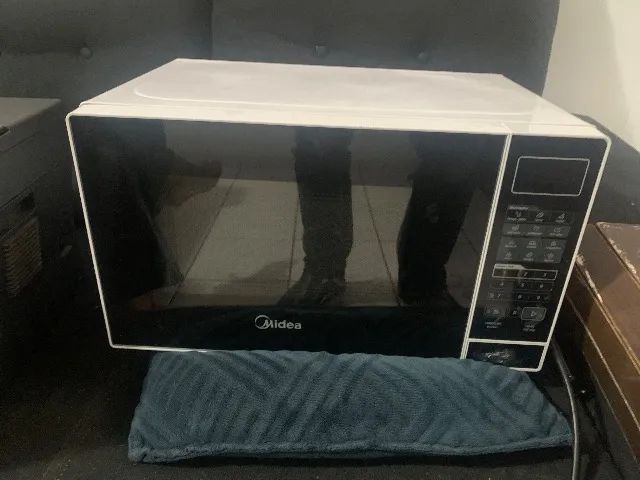 Microondas Midea 20 litros  - Foto 2