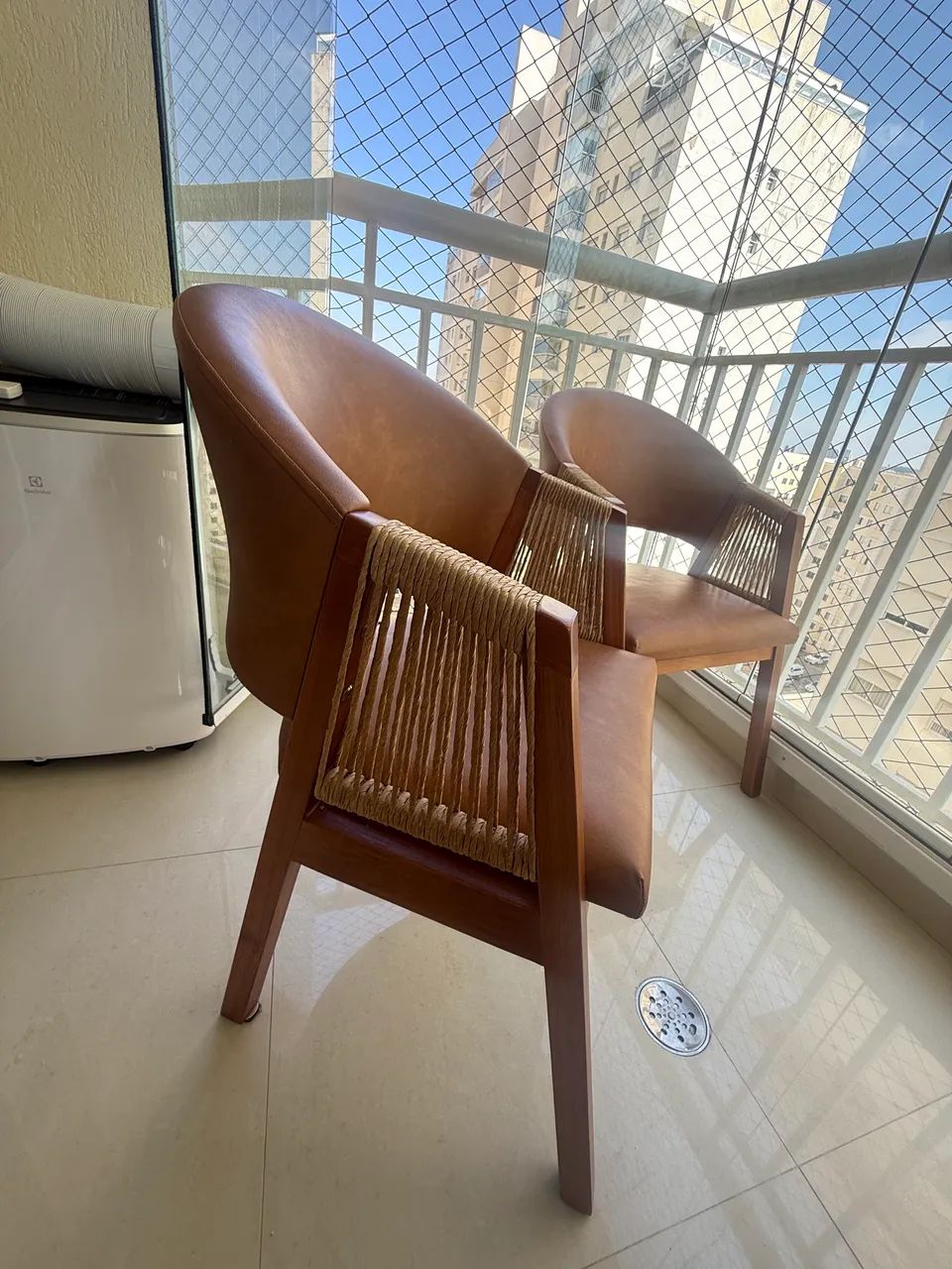 Duas cadeiras premium  - Foto 2