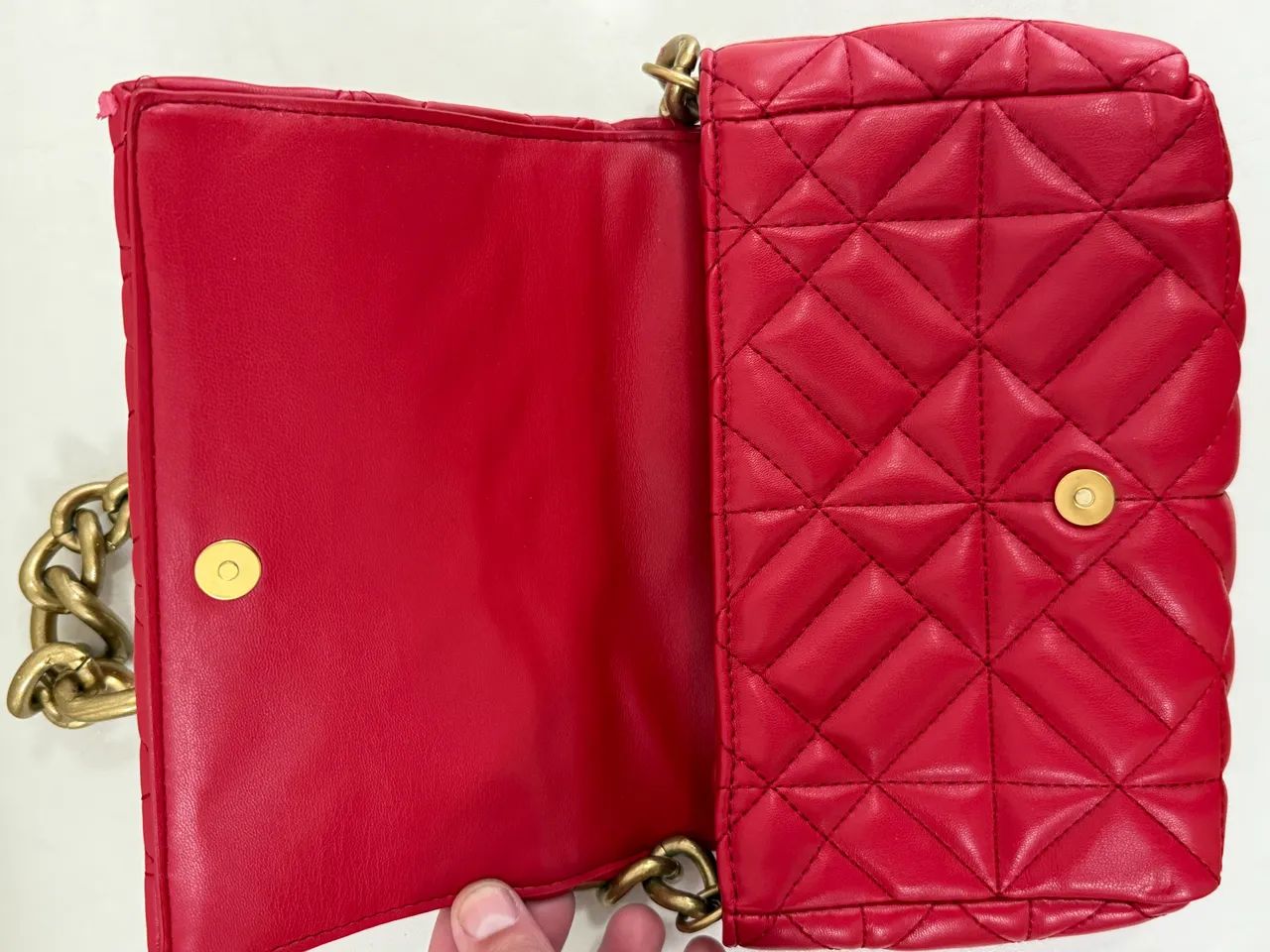 Bolsa Zara vermelha corrente dourada  - Foto 2
