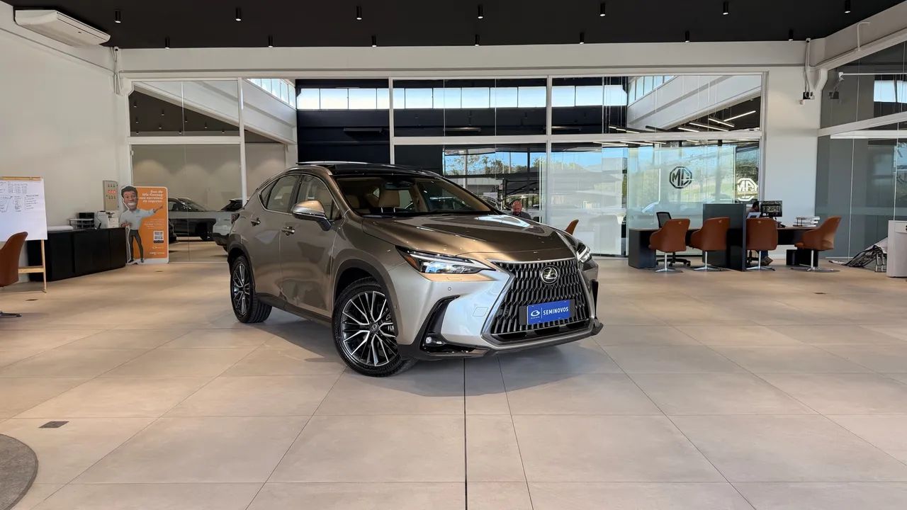 Lexus Nx-450H+ NX-450h+ AWD 2.5 16V Aut. (Híbrido) 2027
