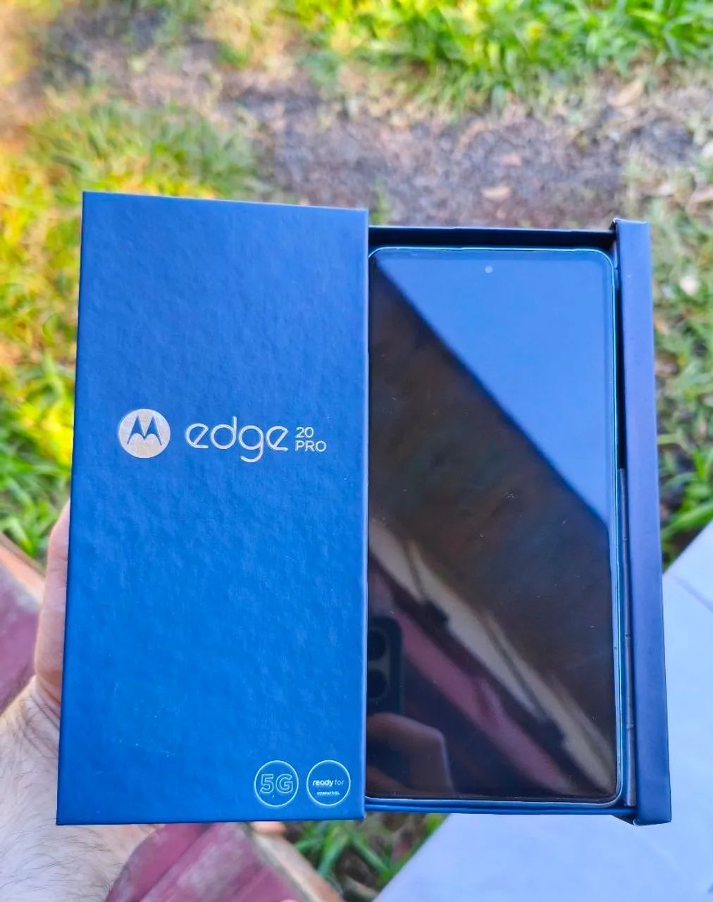 Celular Edge 20 Pro - Foto 2