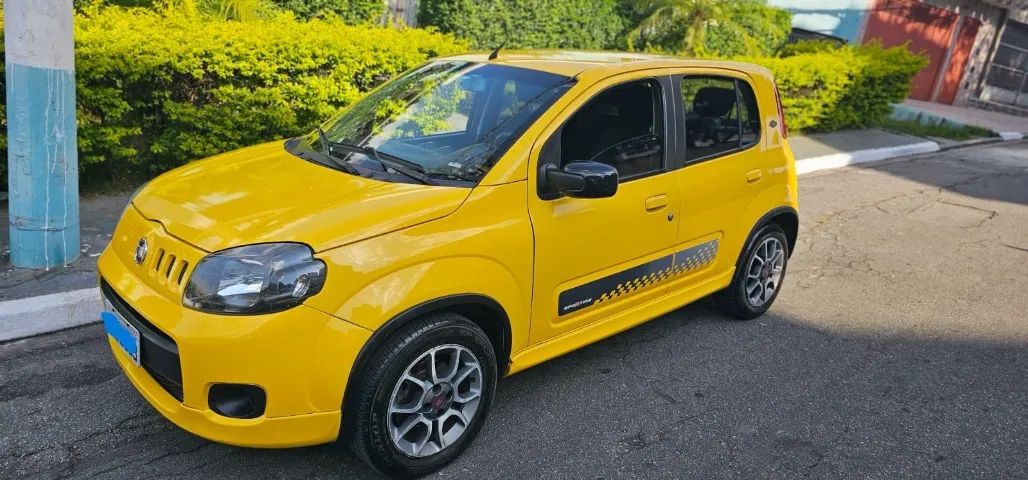 Fiat Uno Sporting 1.4 EVO Fire Flex 8V 4P 2014 - Foto 2