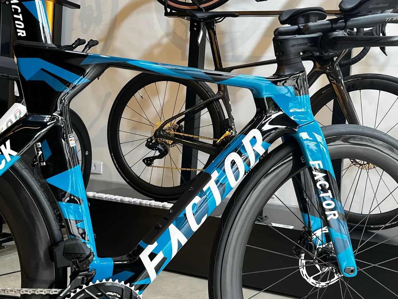 FACTOR SLICK TT T54 - Foto 2