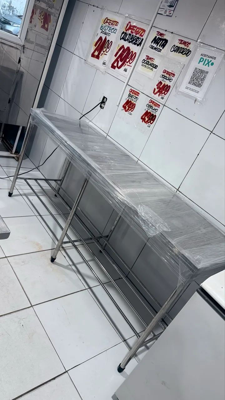 Mesa grande de inox 1.90x70