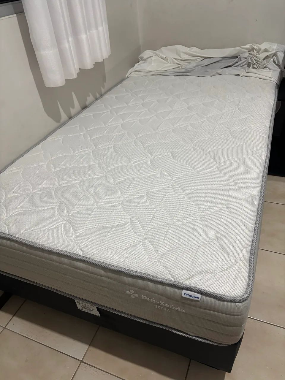 Cama box solteirão