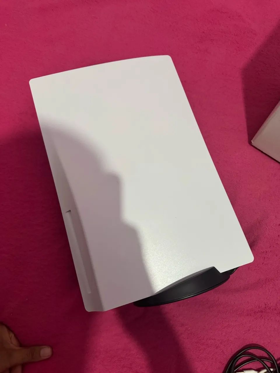 PlayStation 5 + 2 controles  - Foto 2