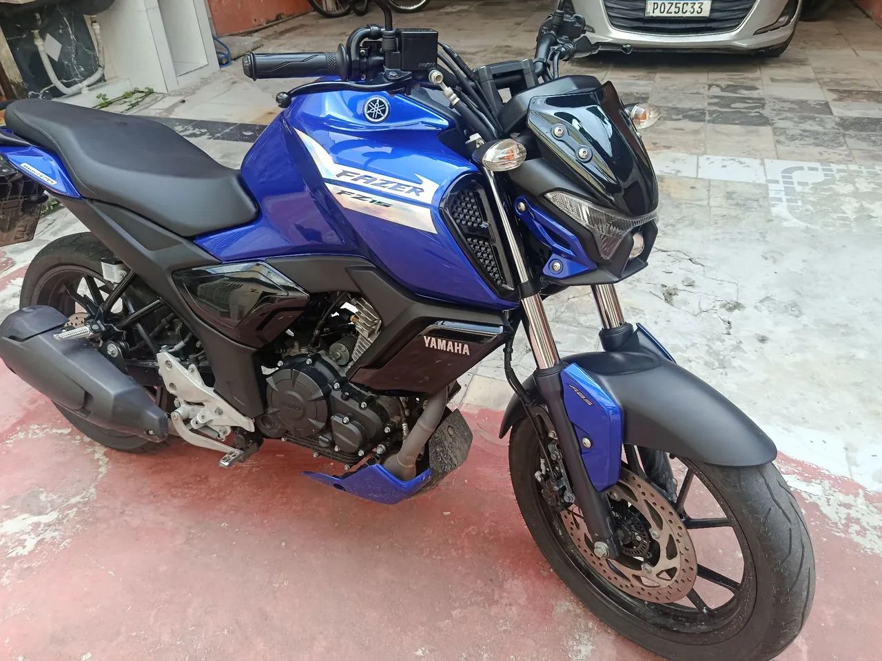 Fz15 top 