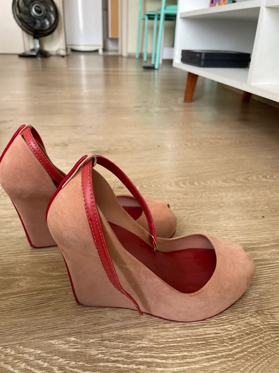 Melissa camurça rosé