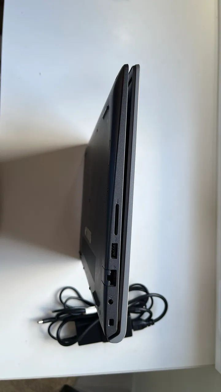 Notebook Dell Vostro 3515  - Foto 5