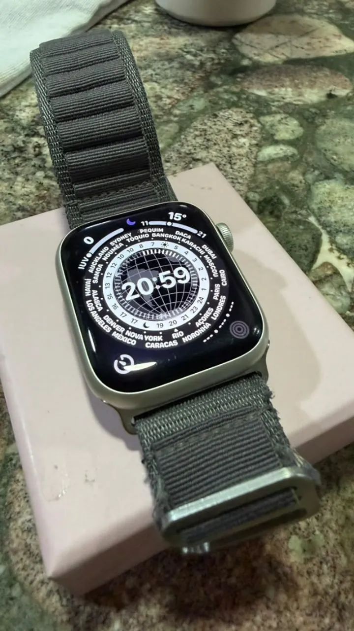 Apple Watch Series 9 45mm
