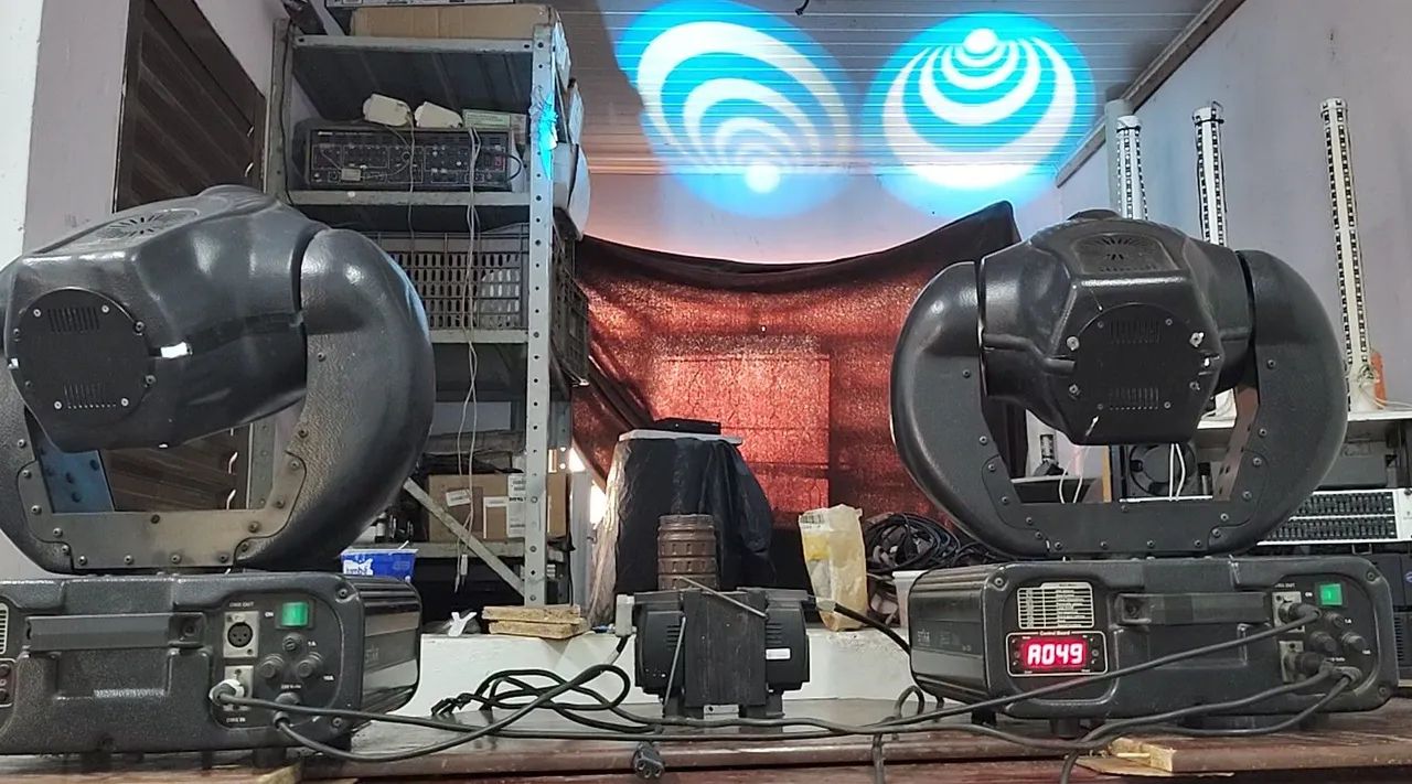 4 moving Spot Head 250. - Foto 2