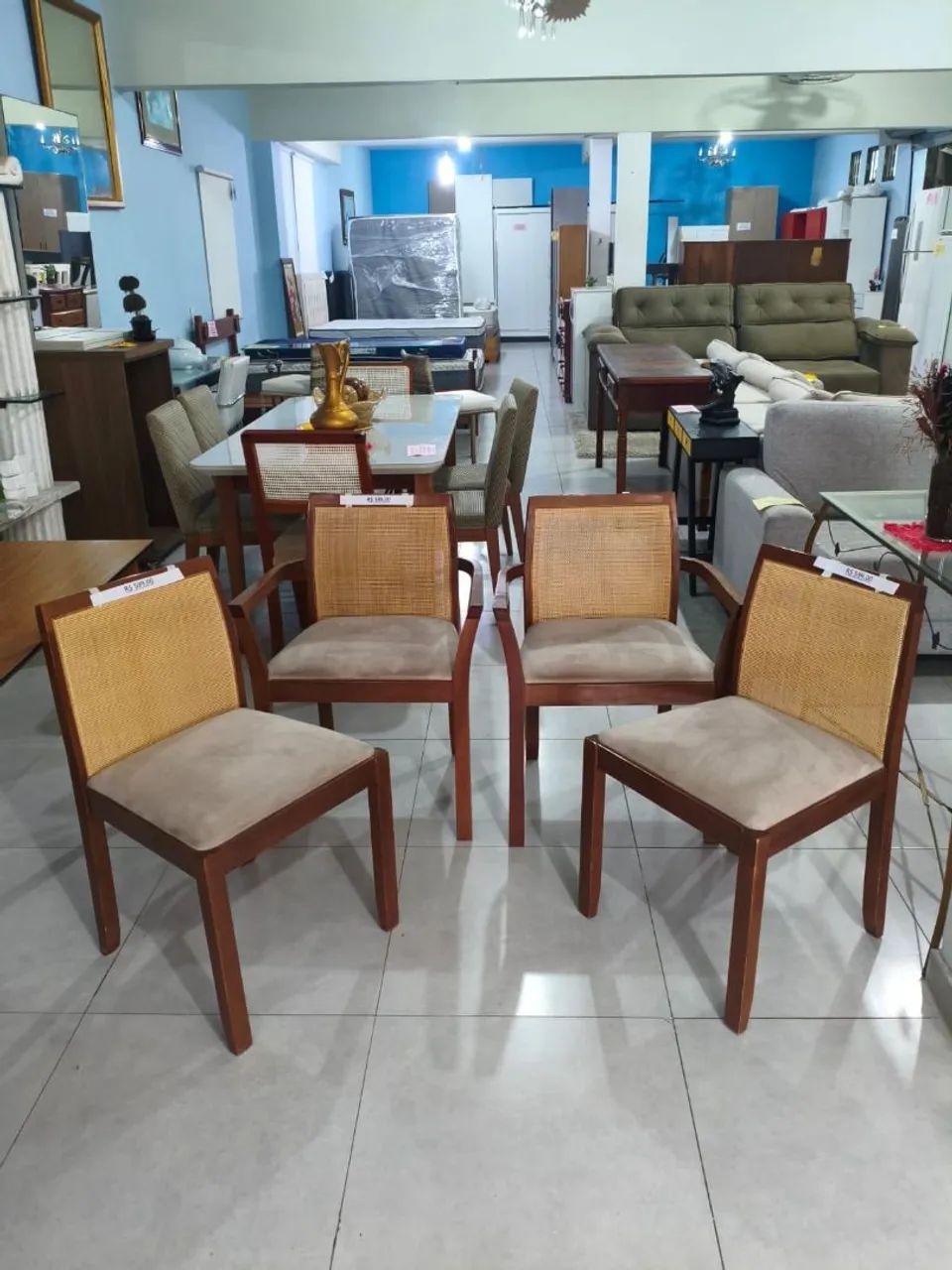 Cadeiras de Madeira R$ 599,00 cada  - Foto 5