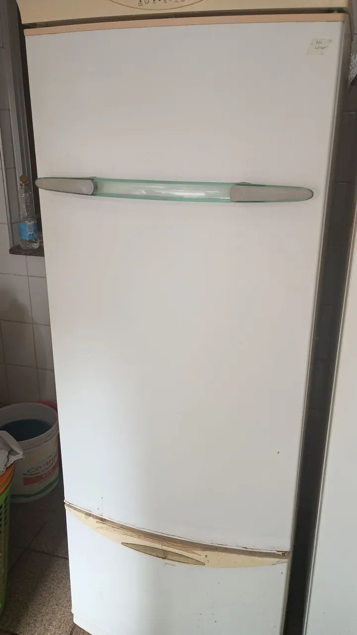 Conjunto Freezer Brastemp e Geladeira Brastemp. - Foto 3