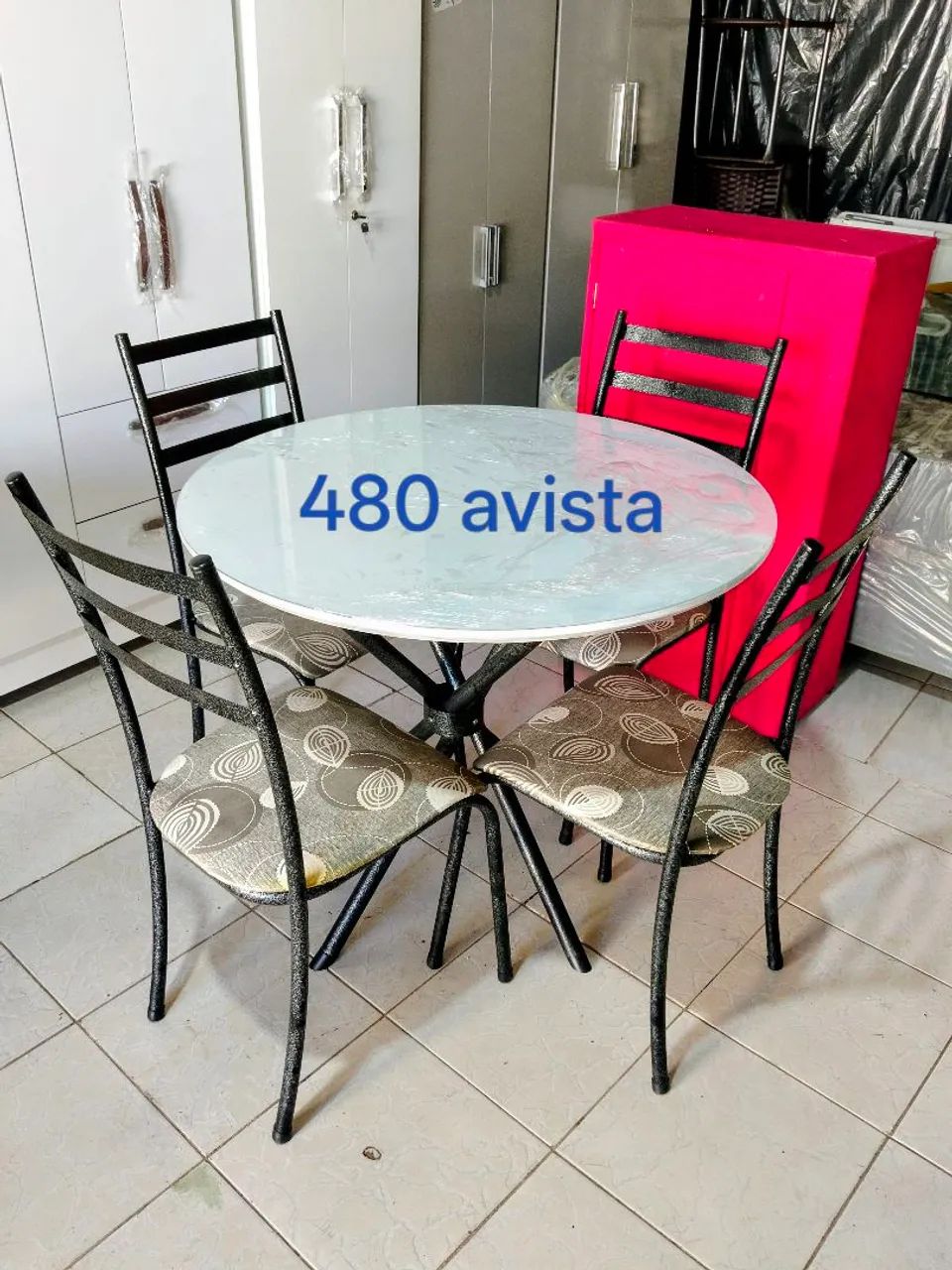 Vendo mesa 4 cadeiras  - Foto 4